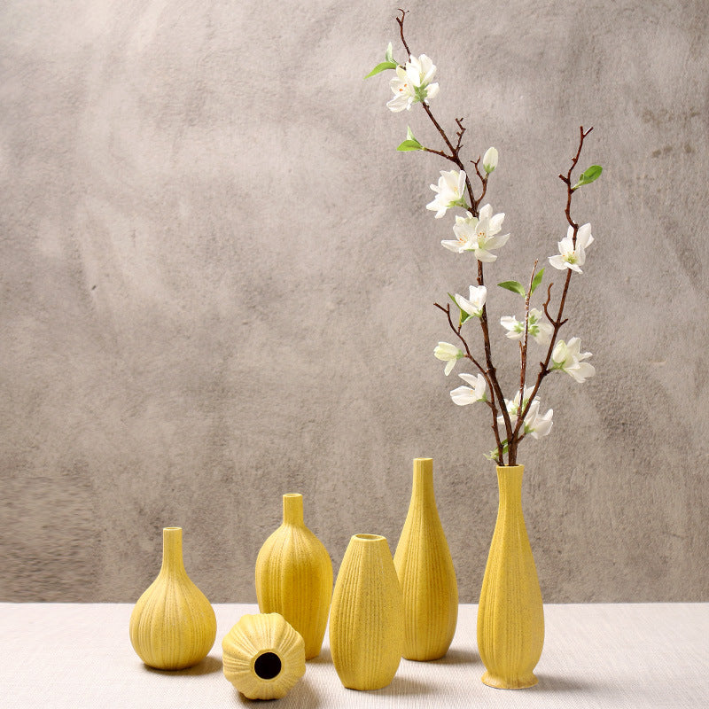 Elegante dekorative Blumenvasen Karnz