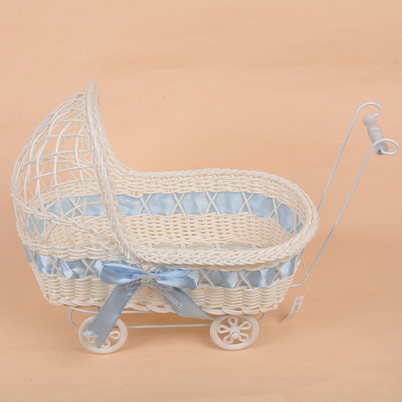 Dekorative Puppenwagen Karnz