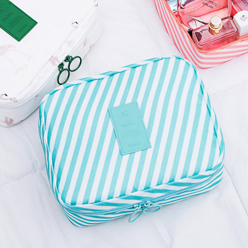 Vielseitiger Reise-Kosmetik-Organizer Karnz