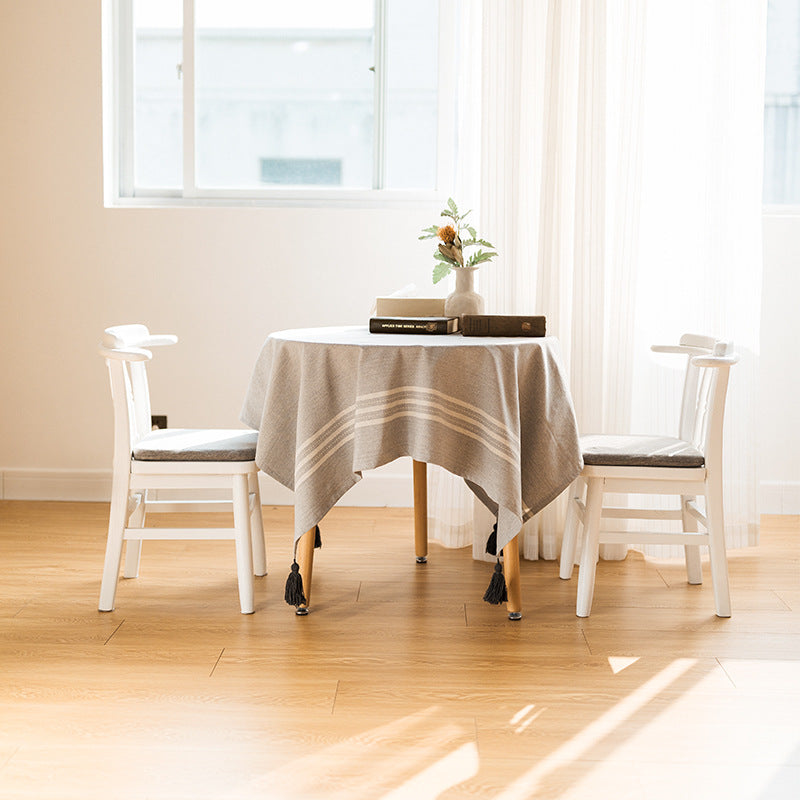 Rechteckige Leinenoptik-Tischdecke mit Fransenquaste und seitlichem Streifenbordüren-Design Karnz