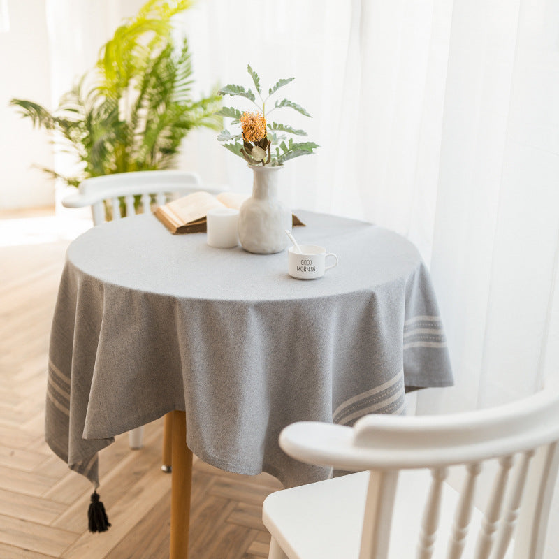 Rechteckige Leinenoptik-Tischdecke mit Fransenquaste und seitlichem Streifenbordüren-Design Karnz