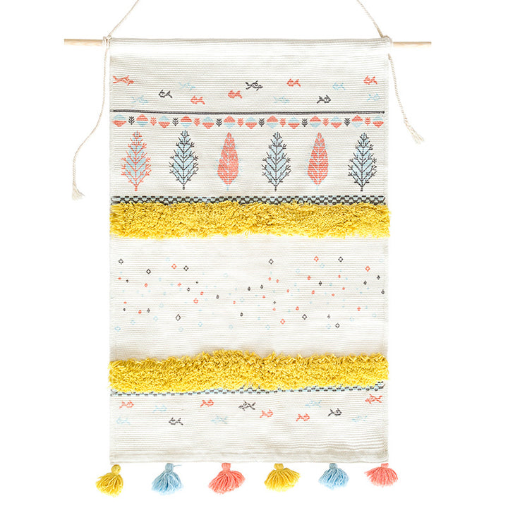 Wandteppich im Skandi‑Boho‑Stil mit Tufting‑Streifen, Quasten und Holzstab Karnz