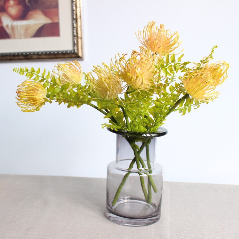 Exotische Blumenanordnung
