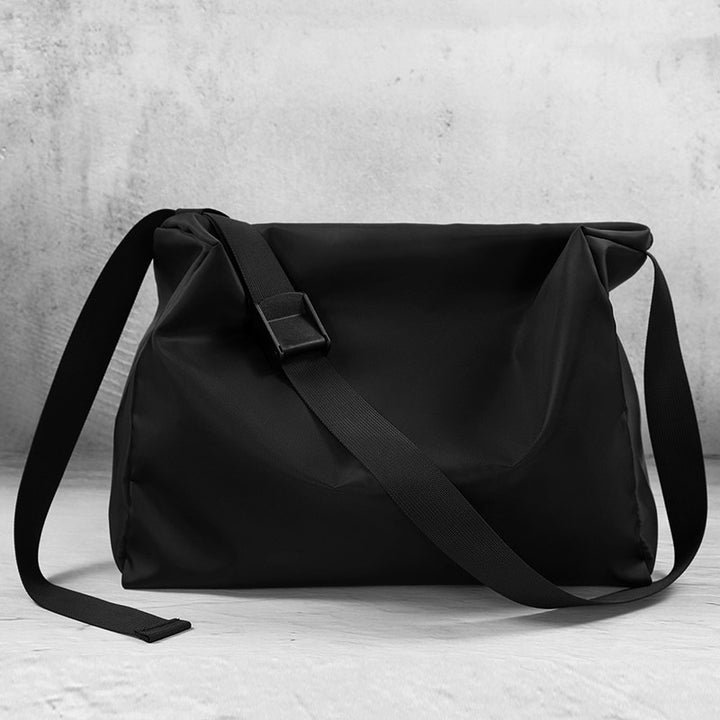 WoSpacious Sling Bag Karnz