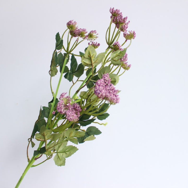 Lebensechte dekorative Blumenstielbouquet
