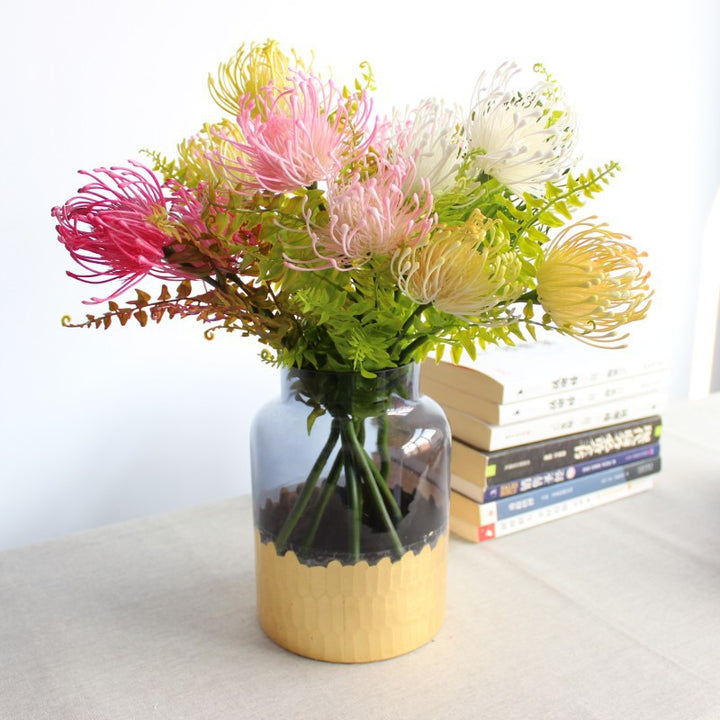Exotische Blumenanordnung