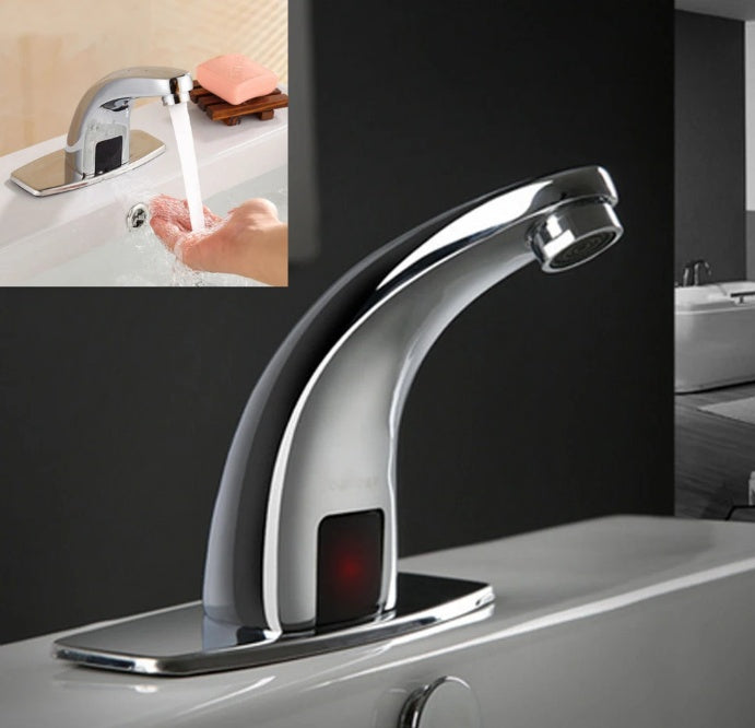 Automatischer berührungsloser Badezimmerspülenwasserhahn. | Karnz