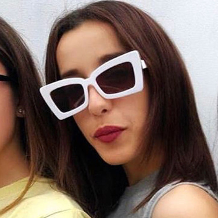 Damen Designer-Sonnenbrille mit modernem geometrischen Rahmen Karnz