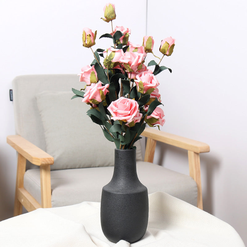 Elegantes Blumenarrangement Vase Karnz