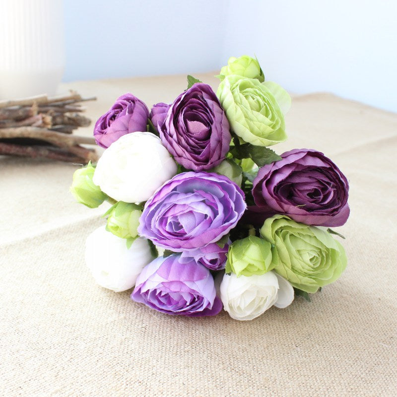 Künstlicher Blumenstrauß