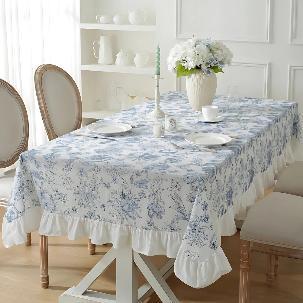 Tischdecke „Delfina Blue Floral Lace“