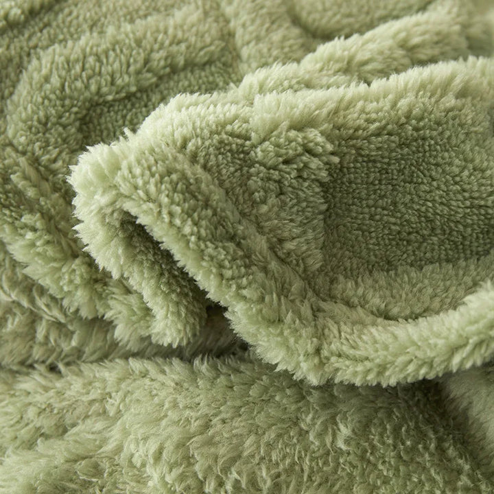 Luxurious lambswool blanket for the bedroom Karnz