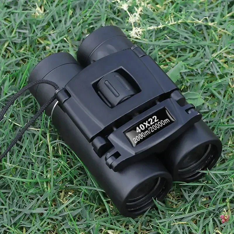 Kompaktes Fernglas 8x22 | Karnz