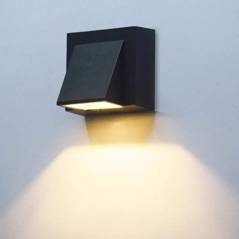 Moderne Außen Wandleuchte – Wetterfeste LED Wandlampe für Garten und Terrasse | Karnz