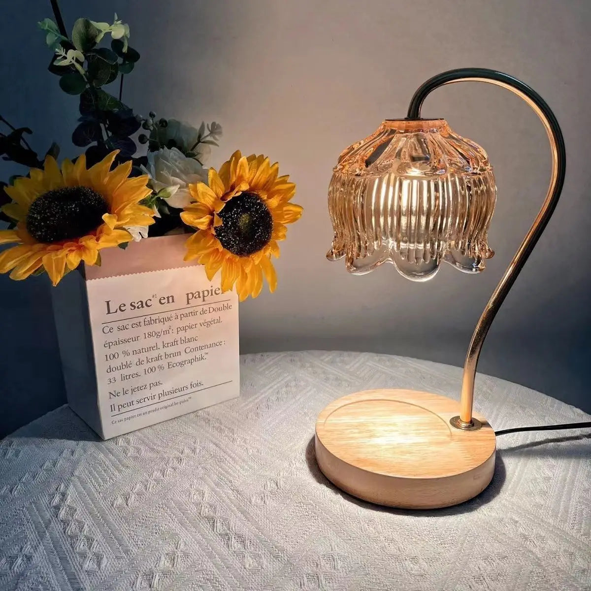 AntiqueAura – Retro-Nachttischlampe | Vintage-Stil für nostalgische Atmosphäre