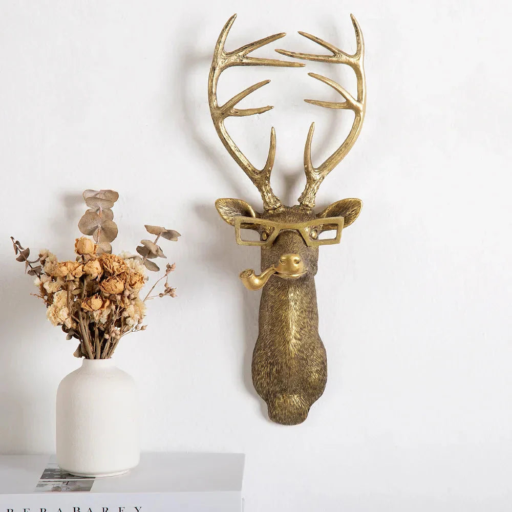 Antiker Tieranhänger aus Kunstharz in Bronzeoptik, goldener Hirschkopf, Wandhaken, Hintergrund-Wandaccessoires, dekorative Figuren