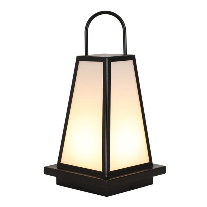 Zeitgenössische Industrielle Solar Eisen Acryl 1-Licht Außenpfostenlampe für den Garten | Karnz