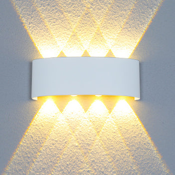 Wasserdichte LED-Wandleuchte aus Aluminium und Acryl für Terrassen