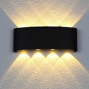 Wasserdichte LED-Wandleuchte aus Aluminium und Acryl für Terrassen