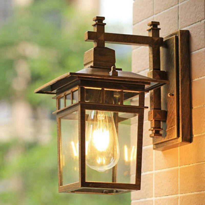 Traditionelle, rustikale, rechteckige Wandleuchte aus Aluminiumguss, Eisen und Glas mit einer Lichtquelle für Garten und Terrasse