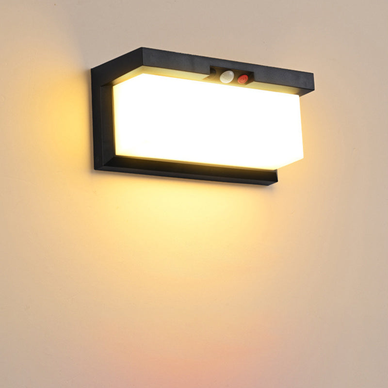 Moderner minimalistischer solar- und wasserdichter Kunststoff- und PC-rechteckiger LED-Wand sconce Lampe für außen, Terrasse und Garten | Karnz
