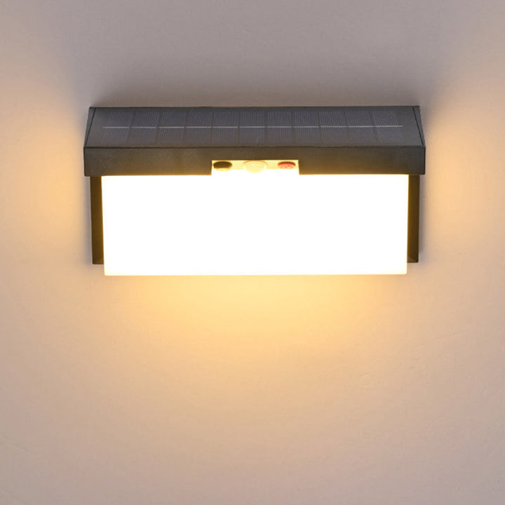 Moderner minimalistischer solar- und wasserdichter Kunststoff- und PC-rechteckiger LED-Wand sconce Lampe für außen, Terrasse und Garten | Karnz