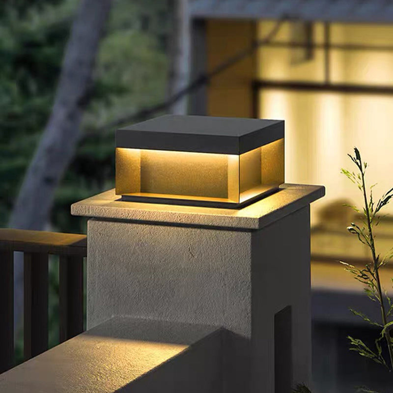 Moderne Minimalistische Edelstahl Quadratische LED Außenleuchte Mit Solar- und wasserdichten Eigenschaften Für Garten, Terrasse, Tor | Karnz