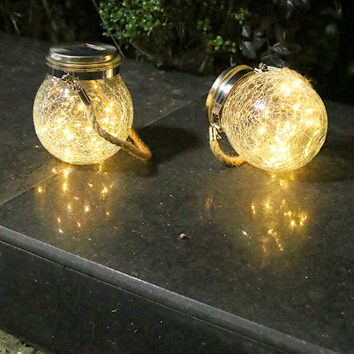 Moderne Art Deco Solar Orb Edelstahl Glas LED Außenleuchte für den Garten | Karnz