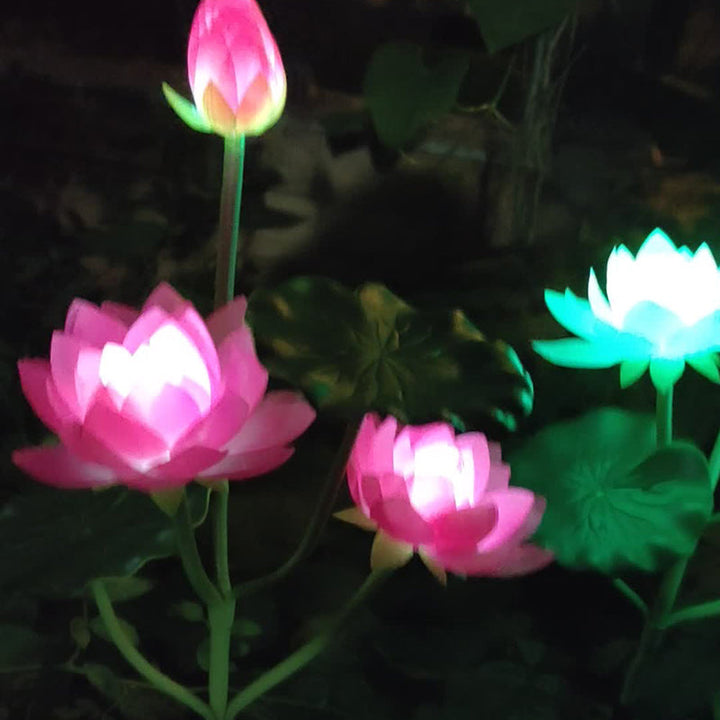 Zeitgenössische Kreative Lotusblume Lotusblatt Seidenstoff Edelstahl LED Landschaftslicht Außenlicht für Garten | Karnz