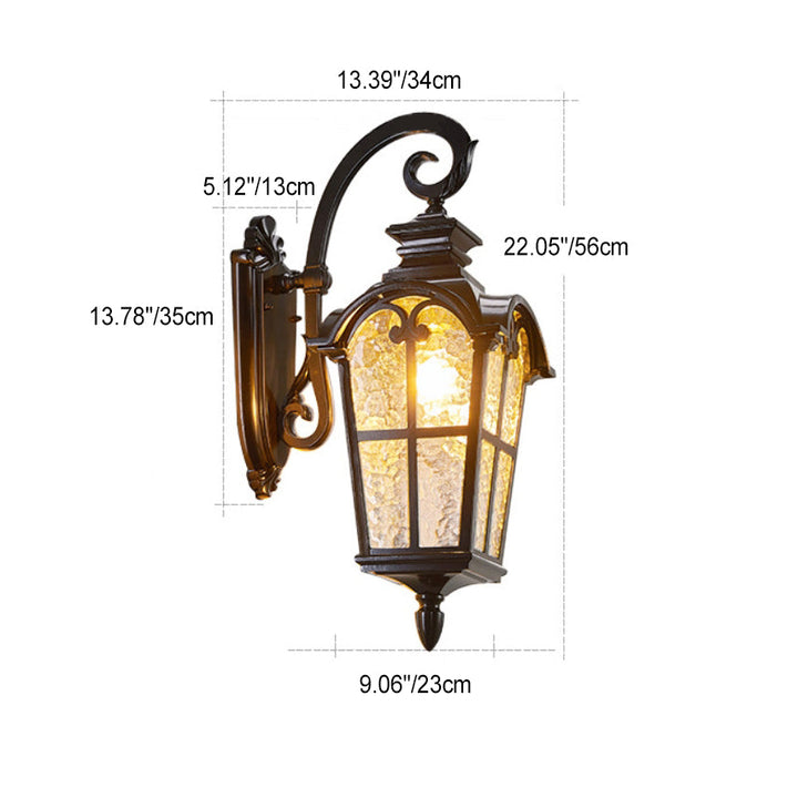 Traditionelle europäische quadratische Spitze Aluminium bedrucktes Glas 1-Licht Außenwandleuchte für Garten | Karnz