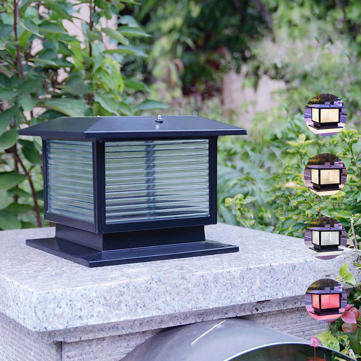 Moderner minimalistischer solarbetriebener wasserdichter rechteckiger Diamantstreifen-Glas-Schirm Aluminiumrahmen LED-Pfostenkopflicht für den Garten | Karnz
