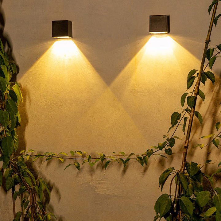 Moderner Minimalistischer Würfel Kunststoff Solar LED Wandleuchtenlampe für Garten | Karnz