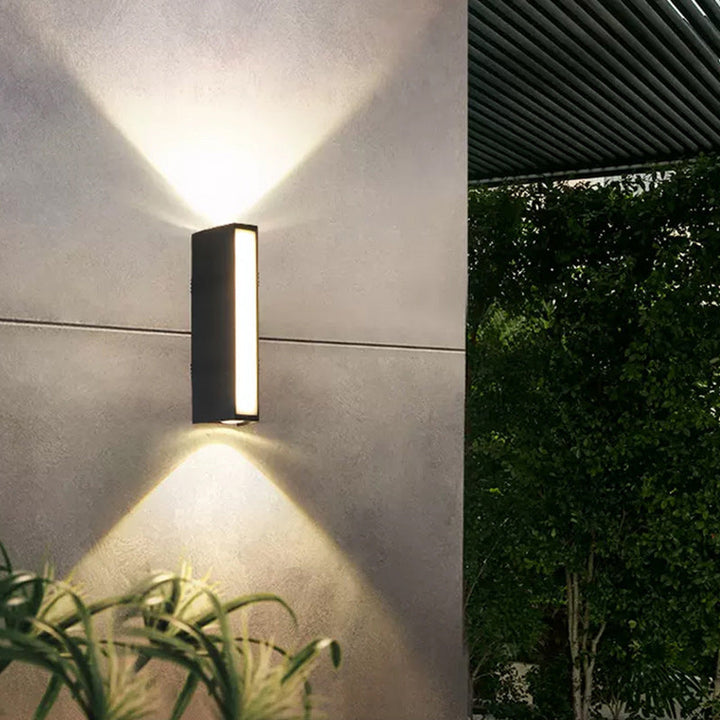 Moderner minimalistischer Säulen-Kunststoff-LED-Wandleuchtenlampen für Garten | Karnz