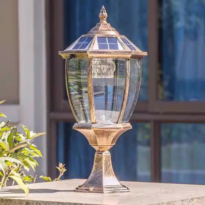 Zeitgenössische Retro-Hexagon-Aluminium-Glas-LED-Solar-Postkopf-Landschaftslicht Für Garten | Karnz