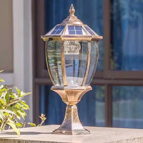 Zeitgenössische Retro-Hexagon-Aluminium-Glas-LED-Solar-Postkopf-Landschaftslicht Für Garten | Karnz