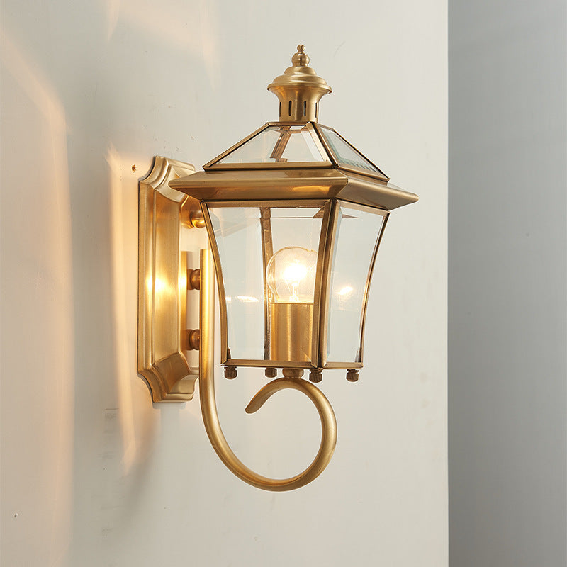 Traditionelle europäische Trapez Kupfer Glas 1-Licht Wandleuchte Lampe für Garten | Karnz