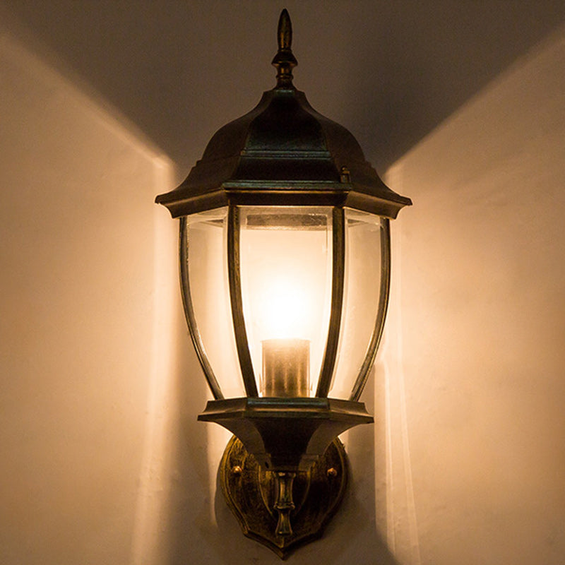 Zeitgenössische Retro Wasserdichte Sechseckige Käfig Aluminium Mattiertes Klarglas 1-Licht Wandlampe Für Außenpatio | Karnz