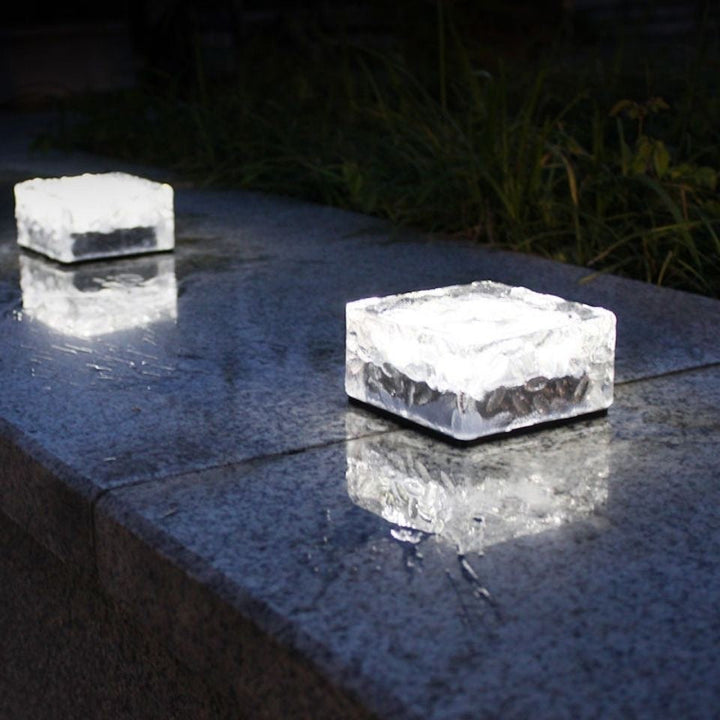 Modern Minimalist Solar Waterproof ABS Clear Glass Ice Cube Brick LED Outdoor Landscape Light Für Garten | Karnz