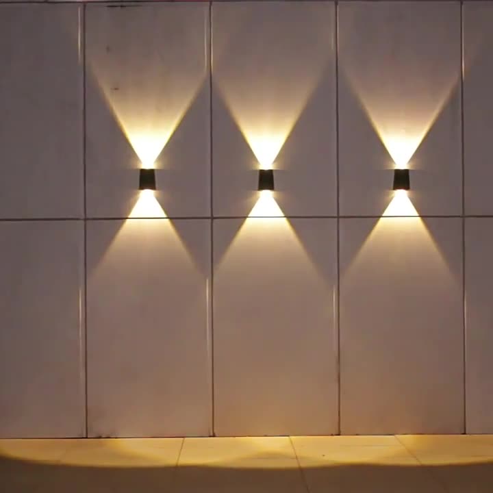 Moderner Minimalistischer Solar Wasserfester Trapezförmiger Rechteckiger ABS PVC LED Außenwandleuchten Lampe Für Garten | Karnz