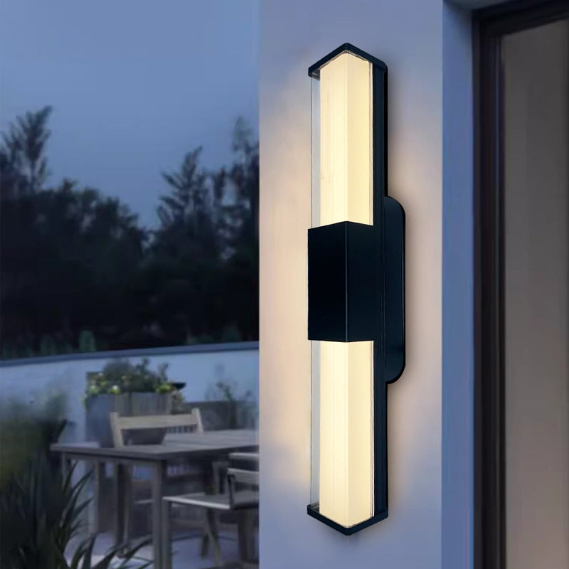 Moderner minimalistischer wasserdichter rechteckiger langer Aluminium-PC-Außenwandlaterne für den Garten | Karnz
