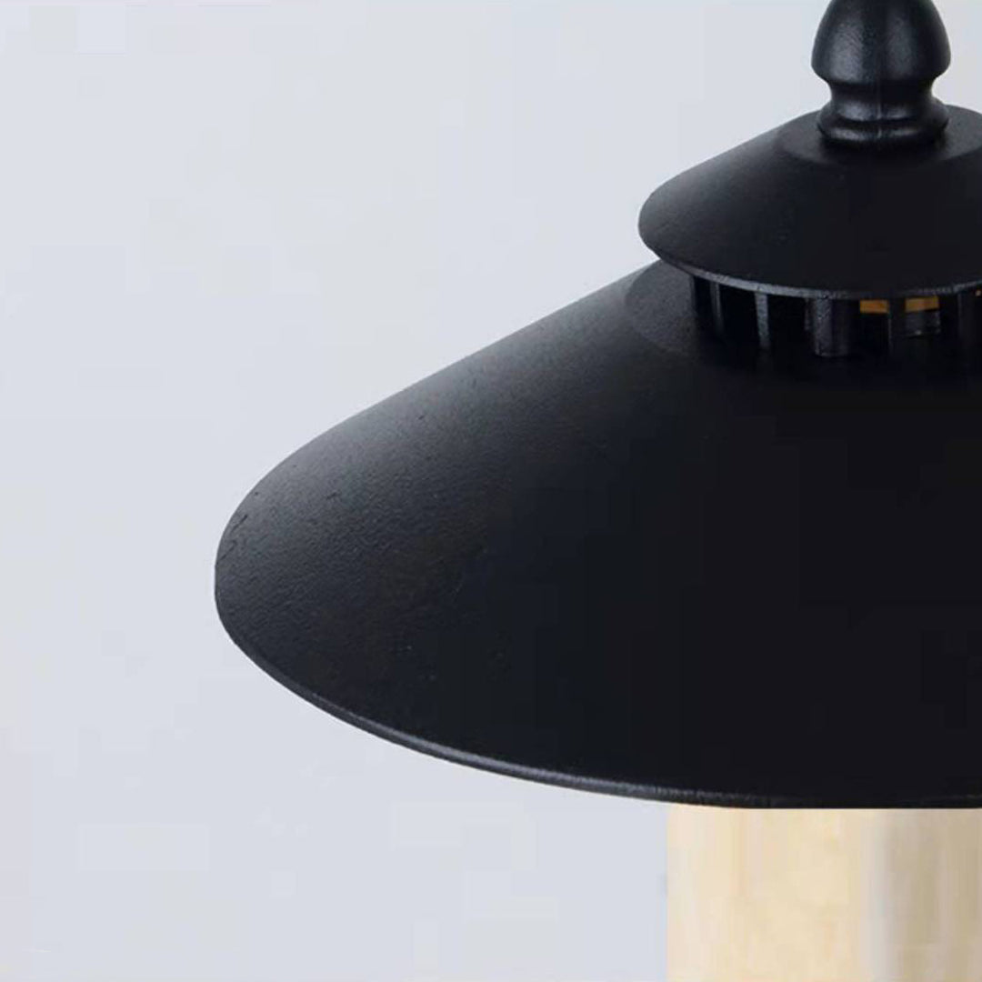 Traditionelle europäische wasserdichte halbrunde Zylinder-Aluminium-Dolomit 1-Licht Außenlandschaftslampe für den Garten | Karnz