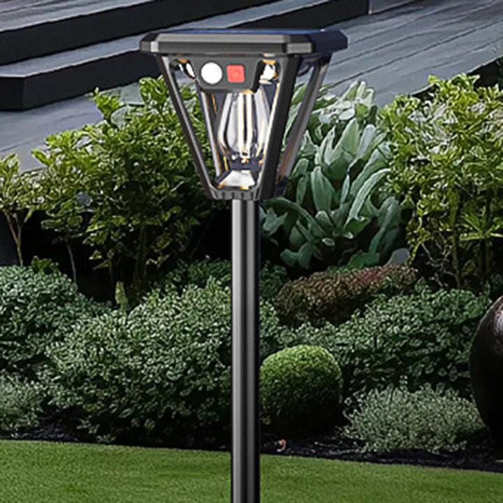 Zeitgenössische industrielle menschliche Körpersensor LED Solar wasserdicht Rasen Einstecklicht für den Außenbereich Patio | Karnz