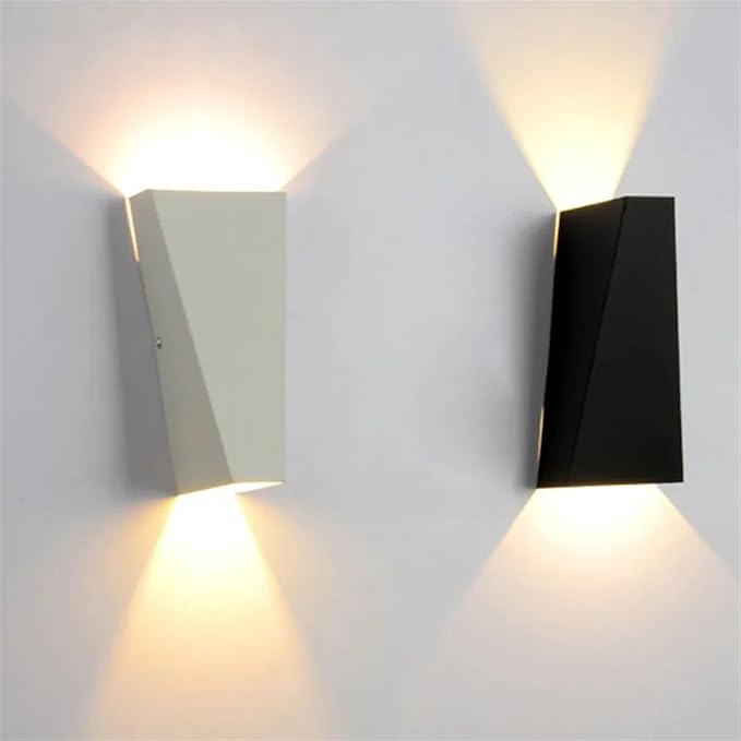 Moderner Minimalistischer Aluminium Auf- und Abwärts Beleuchteter LED-Wandstrahler für Außenbereich Terrasse | Karnz