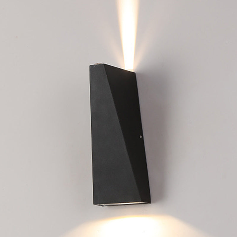 Moderner Minimalistischer Aluminium Auf- und Abwärts Beleuchteter LED-Wandstrahler für Außenbereich Terrasse | Karnz