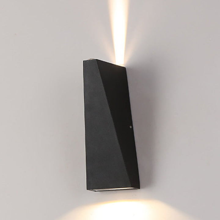 Moderner Minimalistischer Aluminium Auf- und Abwärts Beleuchteter LED-Wandstrahler für Außenbereich Terrasse | Karnz