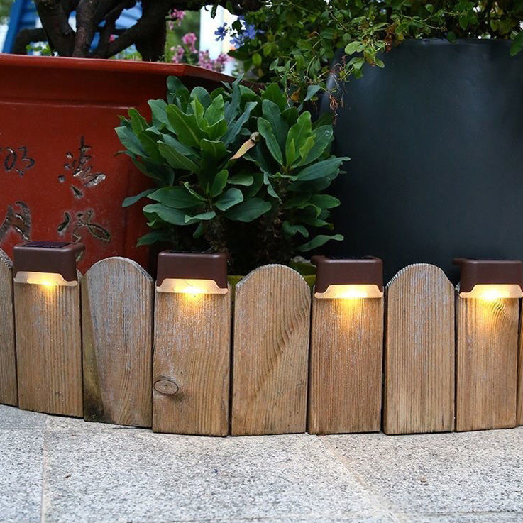 Zeitgenössisches industrielles PP quadratisches wasserdichtes LED-Solar-Außenstufenlicht für den Garten | Karnz