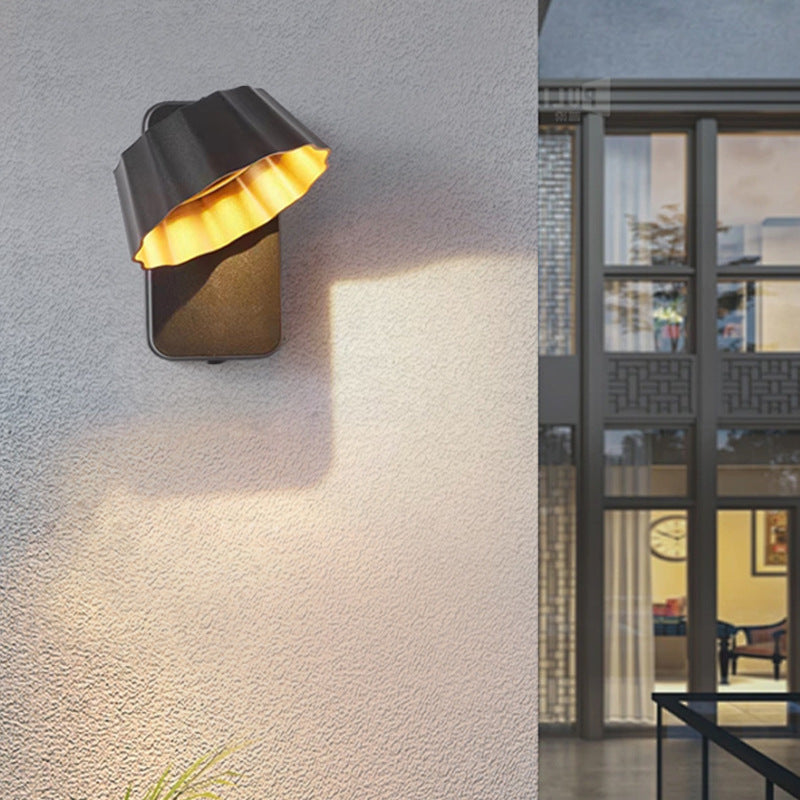 Zeitgenössische industrielle Aluminium gefaltete runde Schirm LED Außen wasserdichte Wandleuchte für den Garten | Karnz