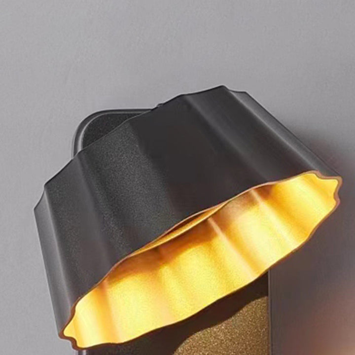 Zeitgenössische industrielle Aluminium gefaltete runde Schirm LED Außen wasserdichte Wandleuchte für den Garten | Karnz