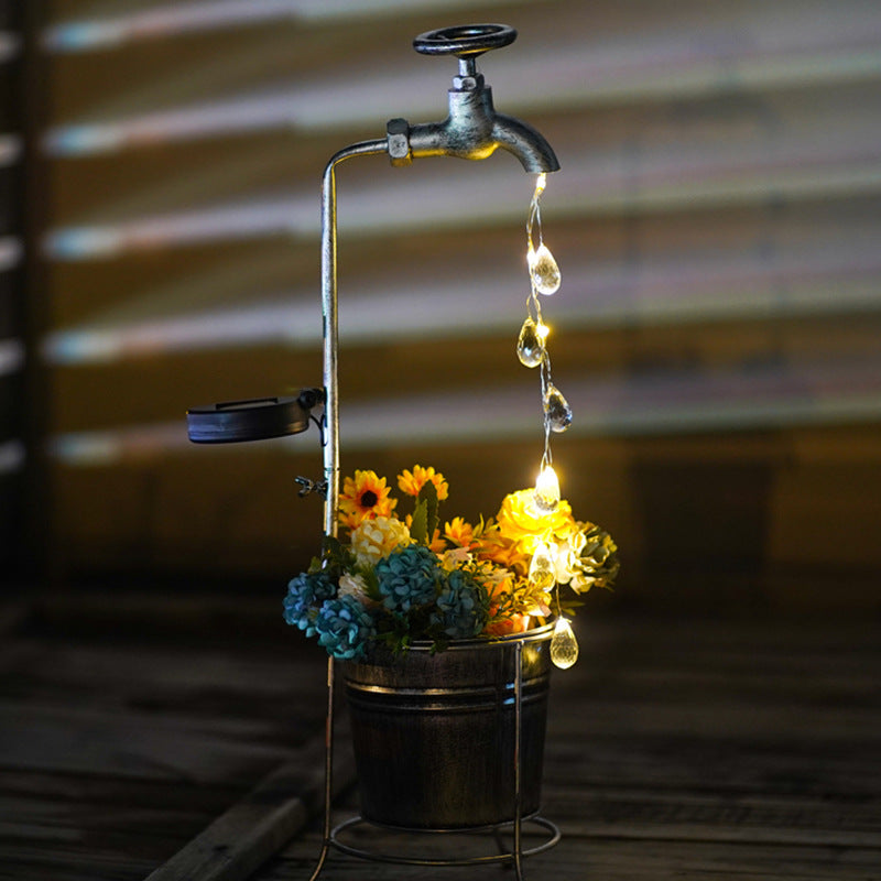 Moderne Art Deco Solar Wasserhahn Wasser Tropfen Fließendes Wasser Pflanzenform Eisen LED Außenlicht Für Garten | Karnz