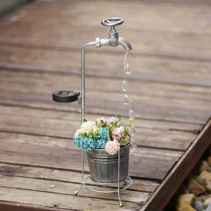 Moderne Art Deco Solar Wasserhahn Wasser Tropfen Fließendes Wasser Pflanzenform Eisen LED Außenlicht Für Garten | Karnz